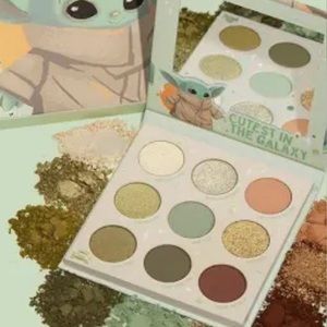 💋 the child™
shadow palette